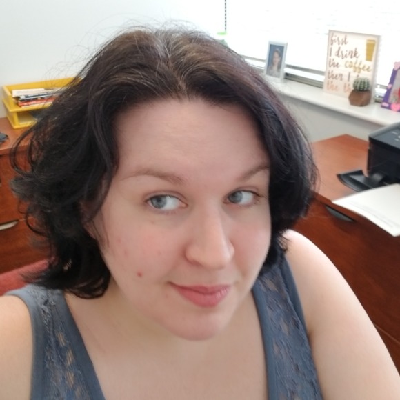 Meet your Posher, Patricia - Picture 1 of 1